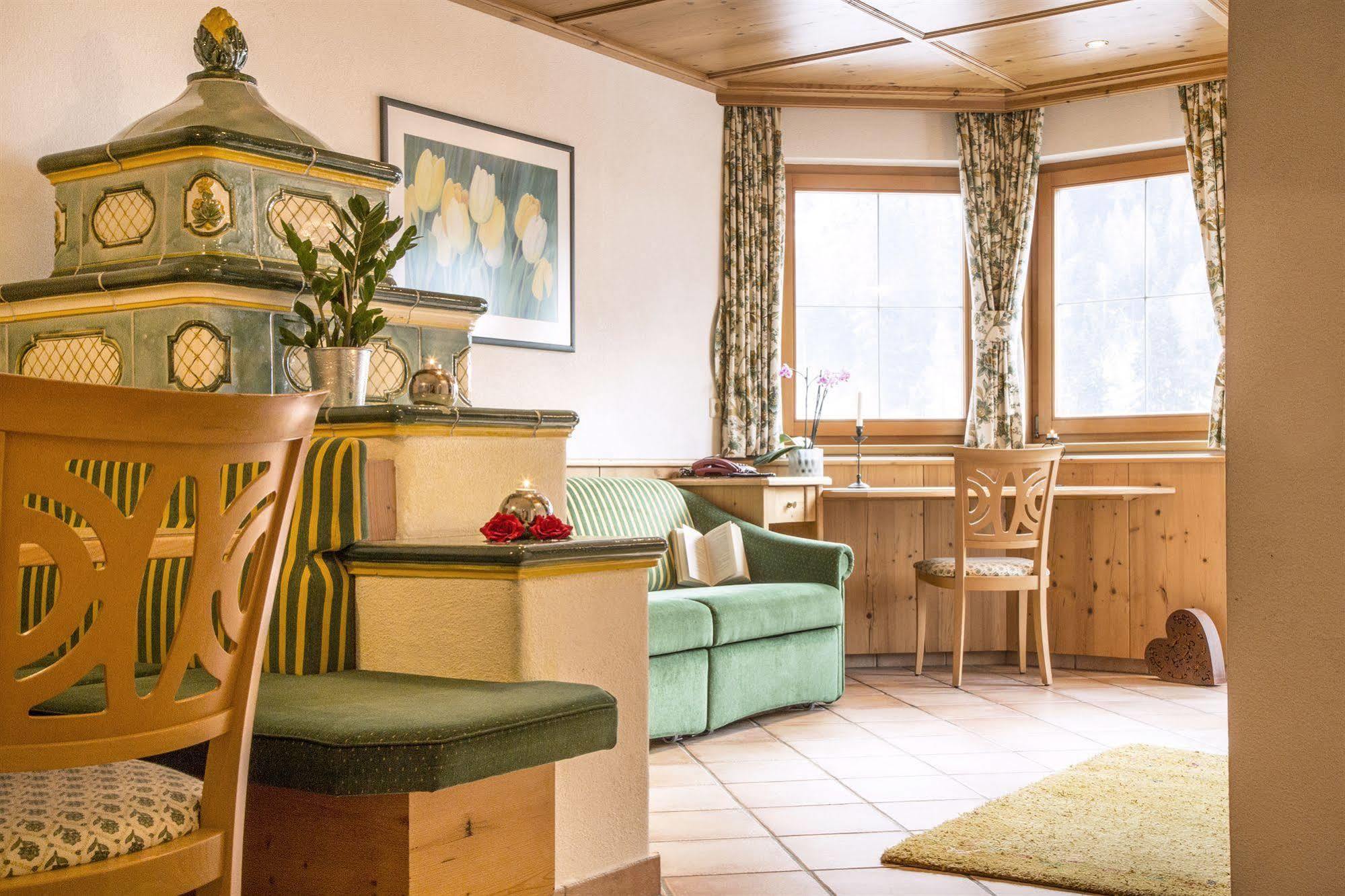 Fliana Arlberg Studios Sankt Anton am Arlberg Bagian luar foto